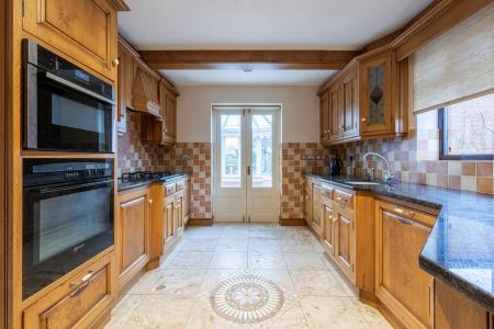 4 bedroom Detached house for sale in Main Street, Kirby Bellars, LE14