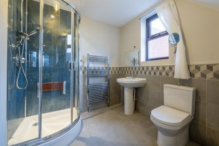 4 bedroom Detached house for sale in Main Street, Kirby Bellars, LE14