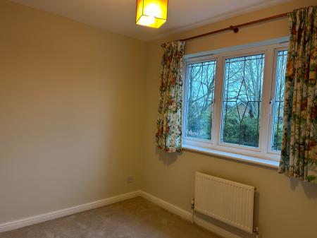 4 bedroom Detached house to let in Darcy Gardens, Melton Mowbray, LE13