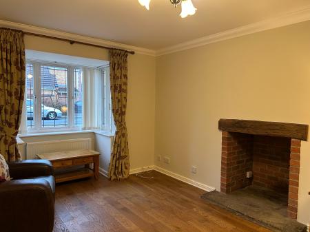 4 bedroom Detached house to let in Darcy Gardens, Melton Mowbray, LE13