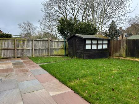 4 bedroom Detached house to let in Darcy Gardens, Melton Mowbray, LE13