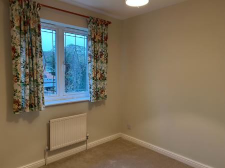 4 bedroom Detached house to let in Darcy Gardens, Melton Mowbray, LE13