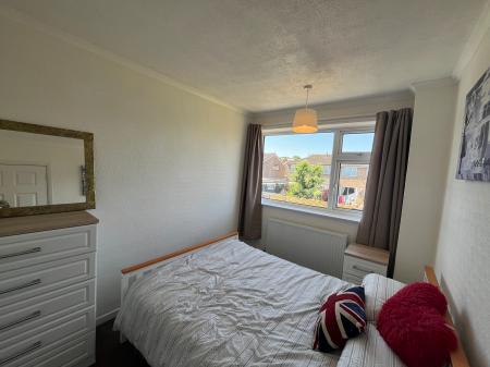 2 bedroom Semi-detached house to let in Edendale Road, Melton Mowbray, LE13