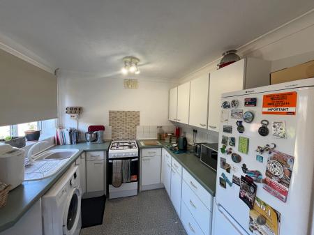 2 bedroom Semi-detached house to let in Edendale Road, Melton Mowbray, LE13