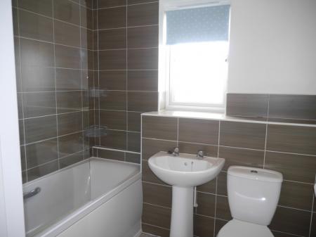 3 bedroom Semi-detached house to let in Valiant Way, Melton Mowbray, LE13