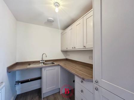 4 bedroom Bungalow for sale in Melton Road, Asfordby Hill, LE14