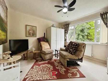 4 bedroom Bungalow for sale in Sandy Lane, Melton Mowbray, LE13