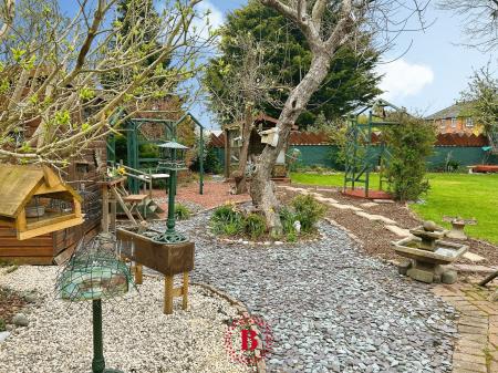 4 bedroom Bungalow for sale in Sandy Lane, Melton Mowbray, LE13