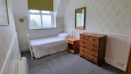 2 bedroom Apartment to let in Hall Drive, Burton Lazars, LE14