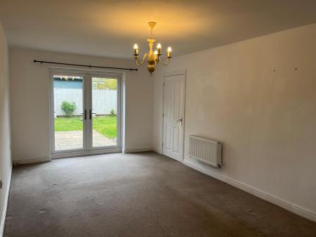 4 bedroom Detached house to let in Rossiter Close, Melton Mowbray, LE13