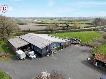 5 bedroom Detached house for sale in Windmerpool Lane, Willoughby On-The-Wolds, LE12