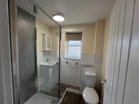 2 bedroom Semi-detached house to let in Blyth Avenue, Melton Mowbray, LE13