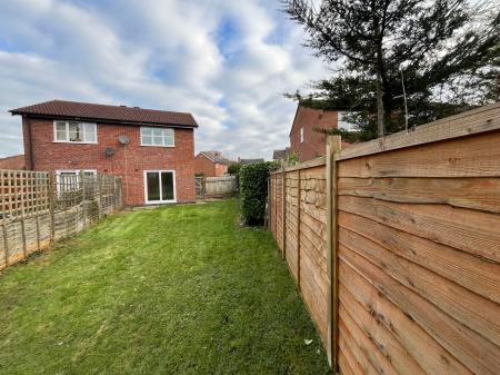 2 bedroom Semi-detached house to let in Blyth Avenue, Melton Mowbray, LE13