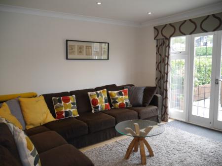 4 bedroom Semi-detached house to let in Lambley Road, Lowdham, NG14
