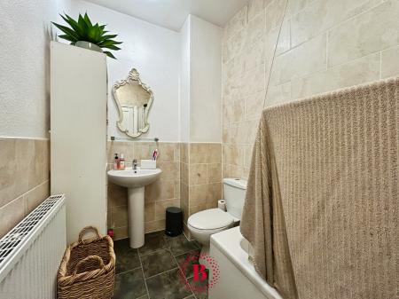 3 bedroom Terraced House for sale in Craven Street, Melton Mowbray, LE13