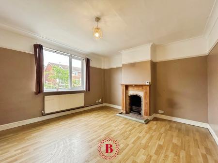 3 bedroom Semi-detached house for sale in Lake Terrace, Melton Mowbray, LE13