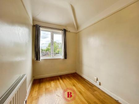3 bedroom Semi-detached house for sale in Lake Terrace, Melton Mowbray, LE13
