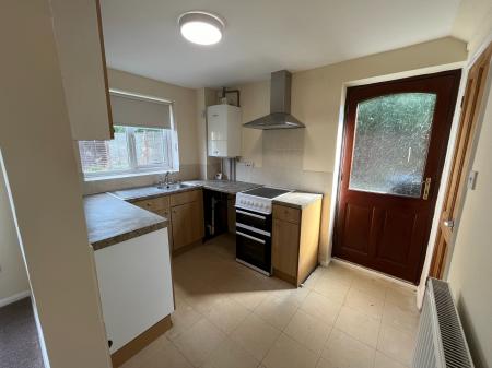3 bedroom Semi-detached house to let in Hawthorn Drive, Melton Mowbray, LE13