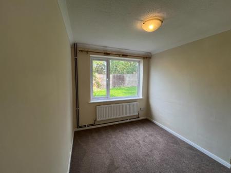 3 bedroom Semi-detached house to let in Hawthorn Drive, Melton Mowbray, LE13