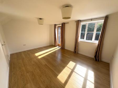3 bedroom Semi-detached house to let in Main Street, Harby, LE14