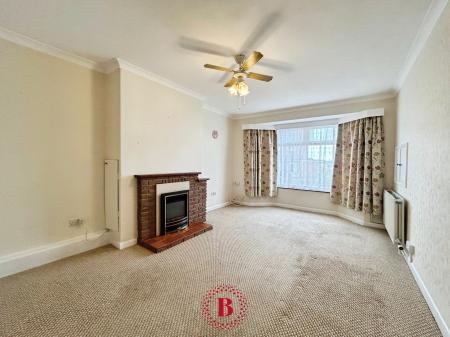 2 bedroom Semi-detached bungalow for sale in Wycliffe Avenue, Melton Mowbray, LE13