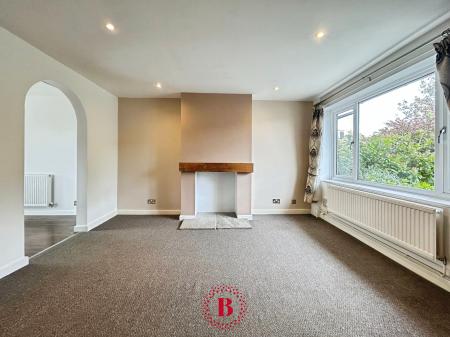 3 bedroom Semi-detached house for sale in Wycomb Grove, Melton Mowbray, LE13