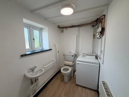 0 bedroom Commercial Property to let in Fosse Road, Shakerdale Farm, Car Colston, NG13