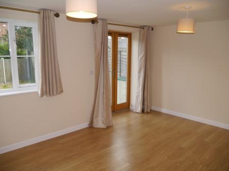 3 bedroom Semi-detached house to let in Main Street, Harby, LE14