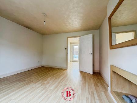 3 bedroom Semi-detached house for sale in Hawthorn Drive, Melton Mowbray, LE13