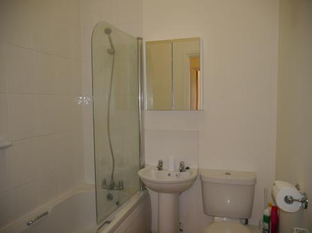1 bedroom Ground floor flat to let in Algernon Road, Melton Mowbray, LE13