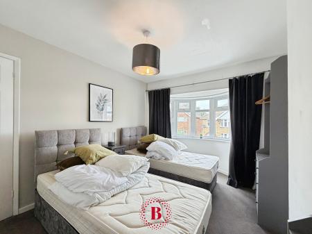 3 bedroom Semi-detached house for sale in Ludlow Drive, Melton Mowbray, LE13