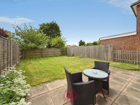 3 bedroom Semi-detached house for sale in Ludlow Drive, Melton Mowbray, LE13