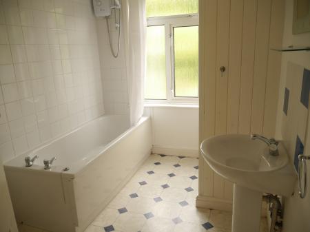 2 bedroom Terraced House to let in Fernie Avenue, Melton Mowbray, LE13