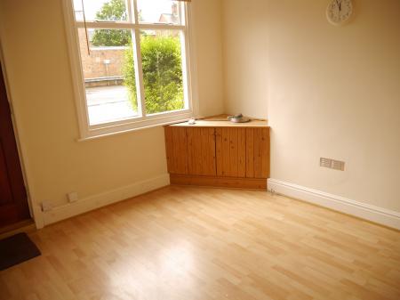 2 bedroom Terraced House to let in Fernie Avenue, Melton Mowbray, LE13