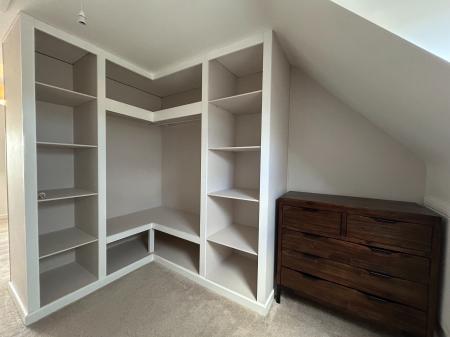 4 bedroom Semi-detached house to let in Mason Road, Melton Mowbray, LE13