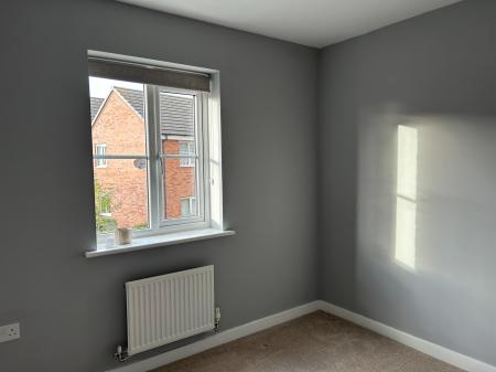 4 bedroom Semi-detached house to let in Mason Road, Melton Mowbray, LE13