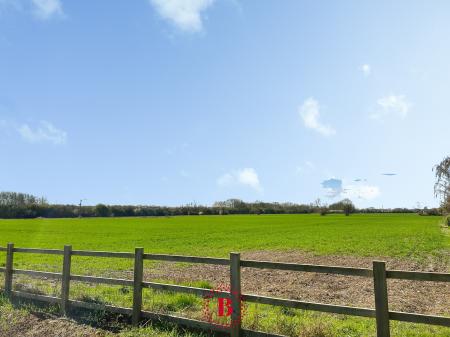 2 bedroom Bungalow for sale in Works Lane, Barnstone, NG13