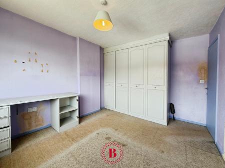3 bedroom Semi-detached house for sale in Thames Drive, Melton Mowbray, LE13