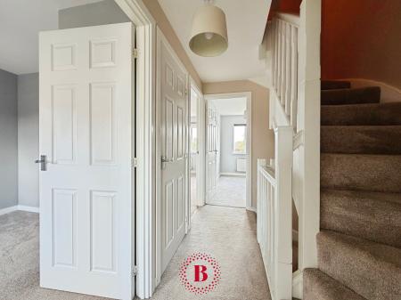 4 bedroom Semi-detached house for sale in Mason Road, Melton Mowbray, LE13