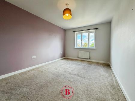 4 bedroom Semi-detached house for sale in Mason Road, Melton Mowbray, LE13