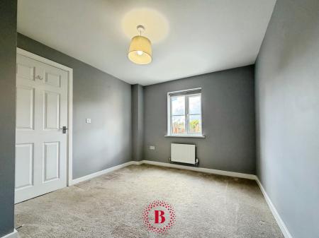 4 bedroom Semi-detached house for sale in Mason Road, Melton Mowbray, LE13