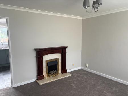 3 bedroom Terraced House to let in Princess Drive, Melton Mowbray, LE13