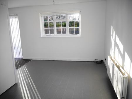 2 bedroom Bungalow to let in Dalliwell, Stathern, LE14