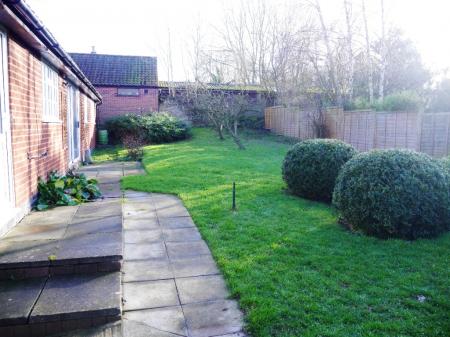 2 bedroom Bungalow to let in Dalliwell, Stathern, LE14