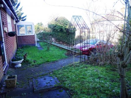 2 bedroom Bungalow to let in Dalliwell, Stathern, LE14
