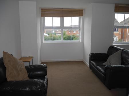 2 bedroom Apartment to let in Buttermere Close, Melton Mowbray, LE13
