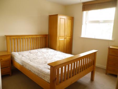 2 bedroom Apartment to let in Buttermere Close, Melton Mowbray, LE13