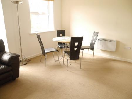 2 bedroom Apartment to let in Buttermere Close, Melton Mowbray, LE13