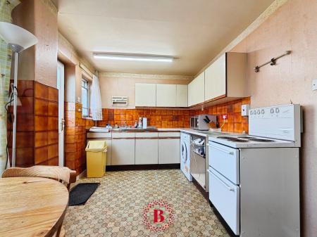 2 bedroom Terraced House for sale in Tamar Road, Melton Mowbray, LE13