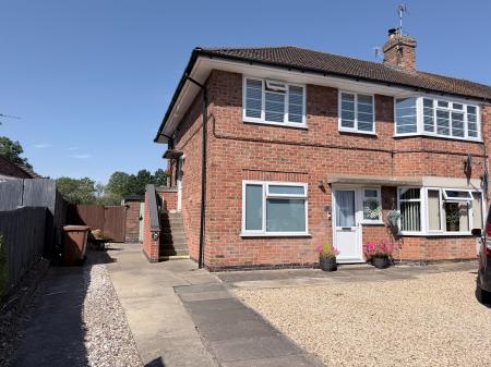 2 bedroom Flat to let in Regency Road, Asfordby, Asfordby, LE14